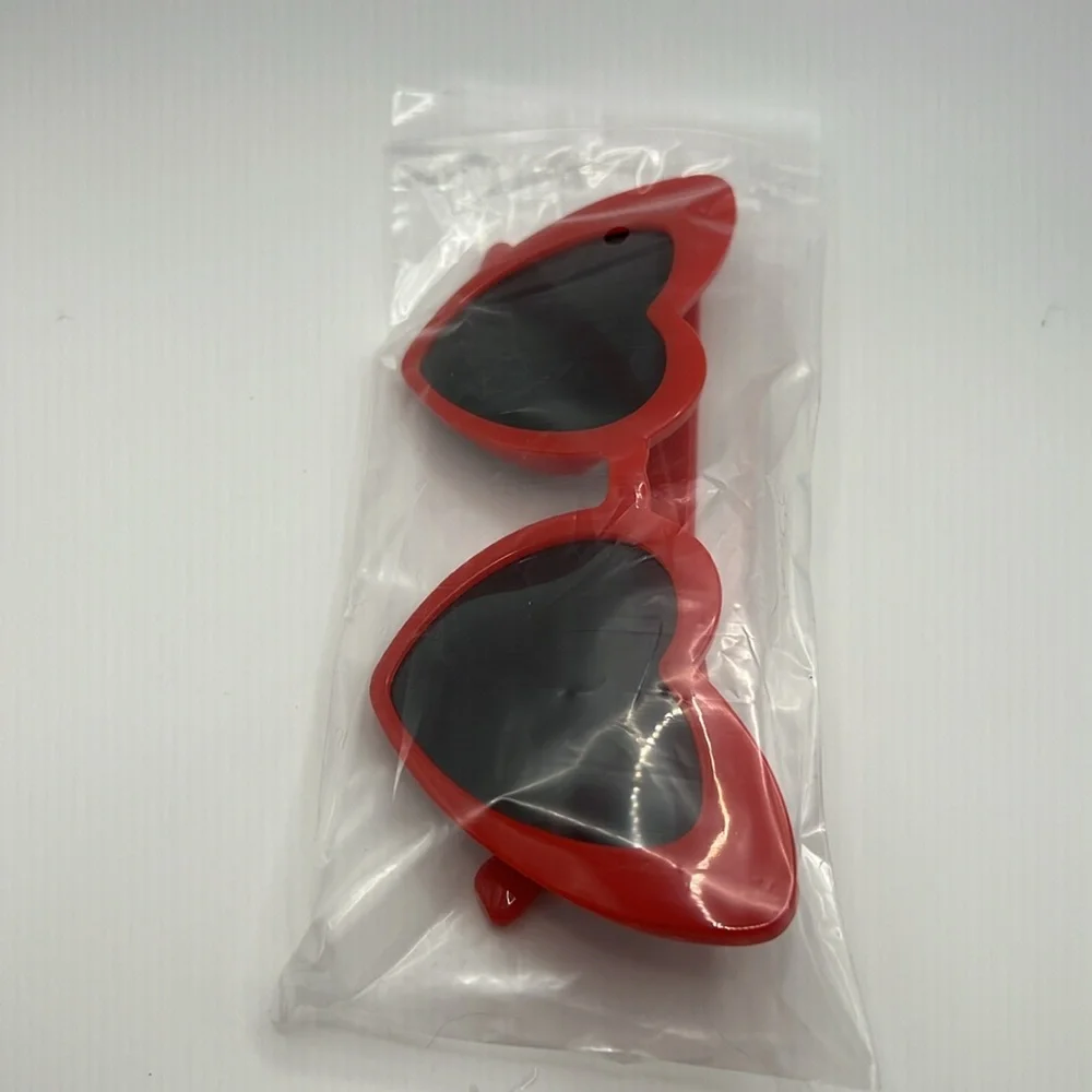 Red Heart Cat Eye Sunglasses